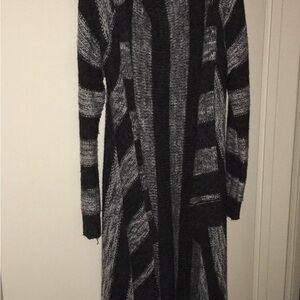 Vintage Black and Gray Knit Sweater